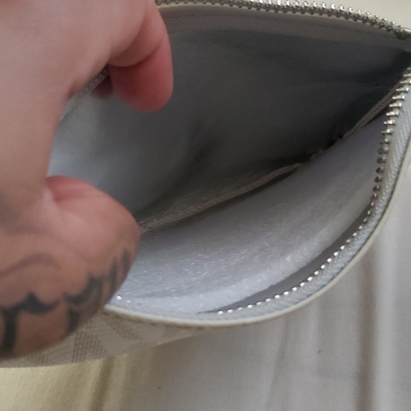 Michael Kors belt bag - Picture 5 of 5